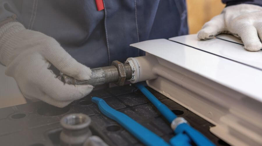 Professional emergency plumbing services in Newkirk, OK